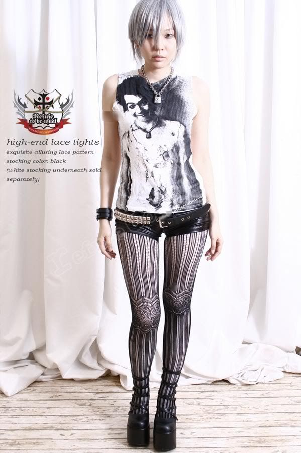 Beautiful nake mature womne Holly Dee Nubiles